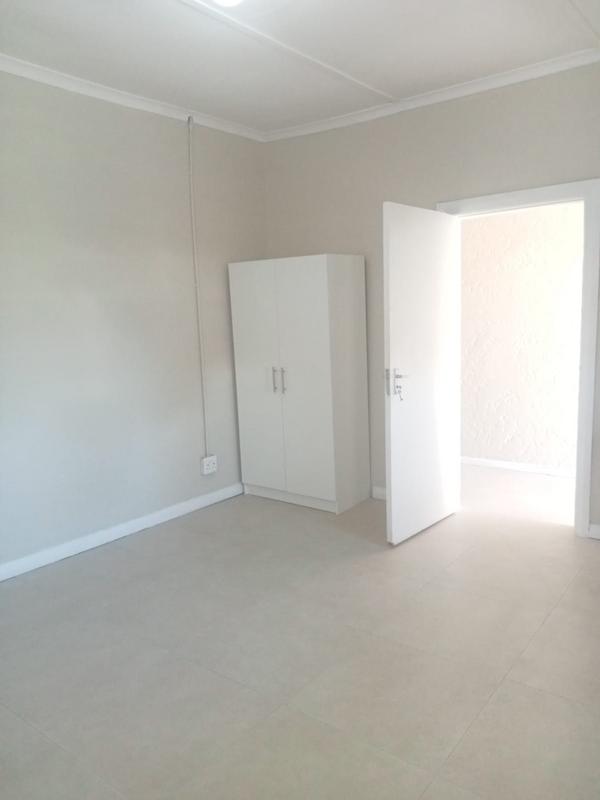 To Let 3 Bedroom Property for Rent in Maitland Western Cape